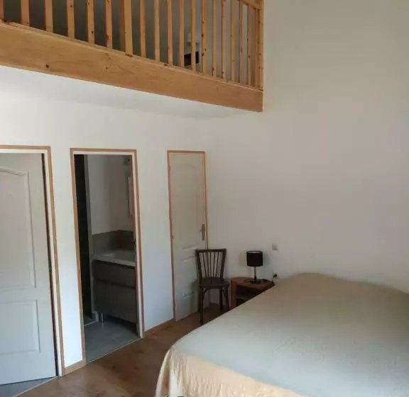 Aamiaismajoitus (B&B) Chambres Du Campreux