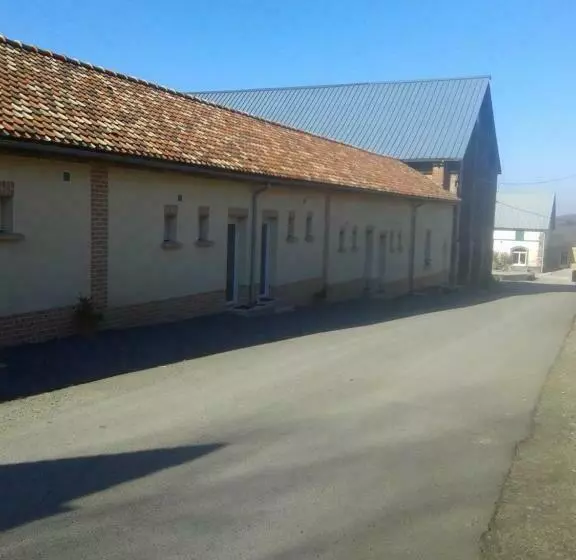 Aamiaismajoitus (B&B) Chambres Du Campreux