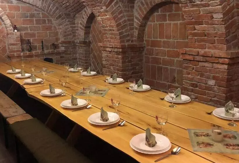 Aamiaismajoitus (B&B) Korona Panzió