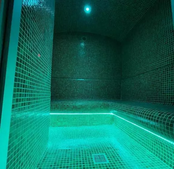 Aamiaismajoitus (B&B) Korona Panzió