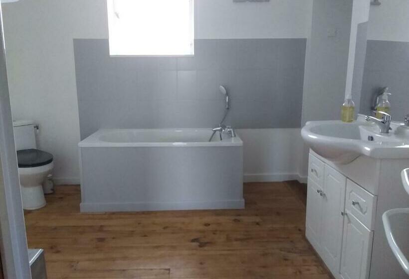 مبيت وإفطار Le Clos Du Mouy