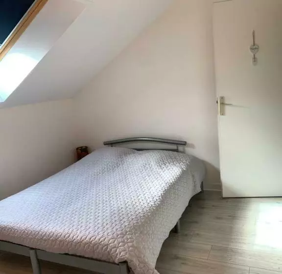 Aamiaismajoitus (B&B) Les Chambrées De Sergine