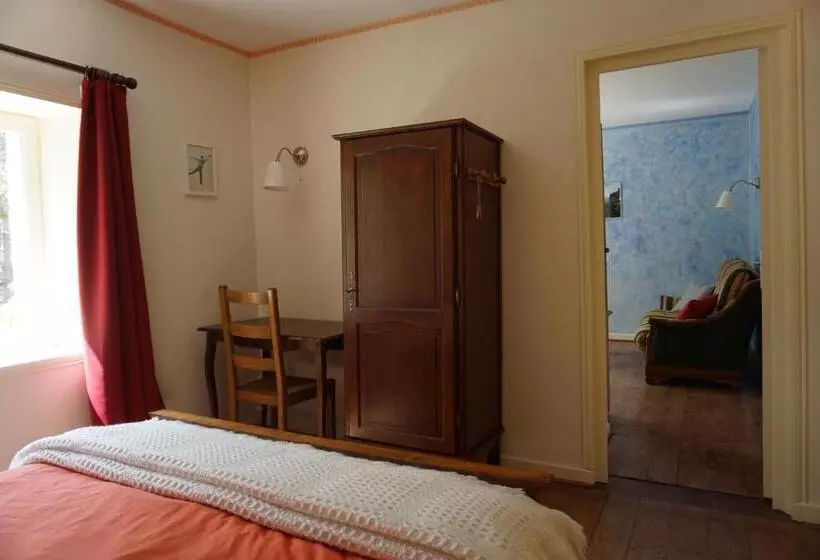 ベッドアンドブレックファースト Les Neuf Bouleaux