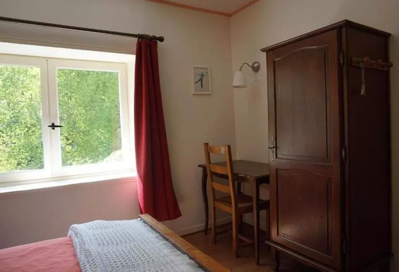 ベッドアンドブレックファースト Les Neuf Bouleaux