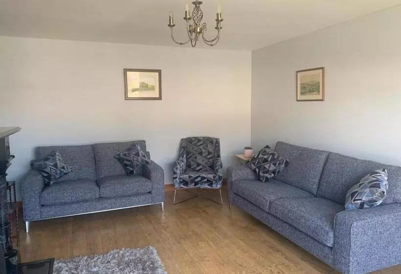 Aamiaismajoitus (B&B) Mussenden House