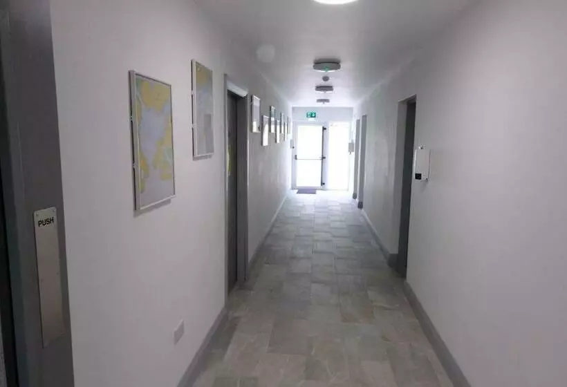 Aamiaismajoitus (B&B) Whiddy School House Accommodation