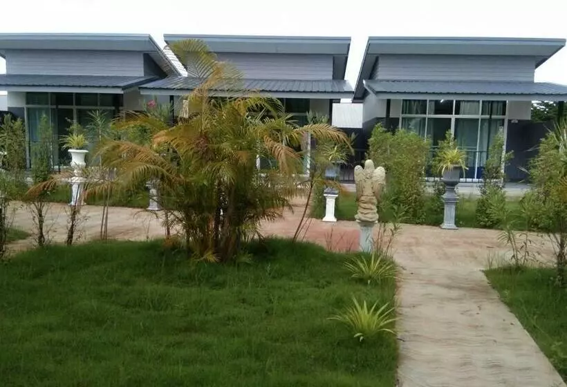 ホテル Cessna Park Resort And