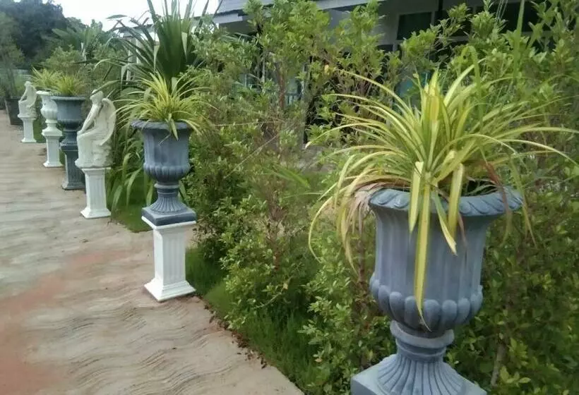 ホテル Cessna Park Resort And