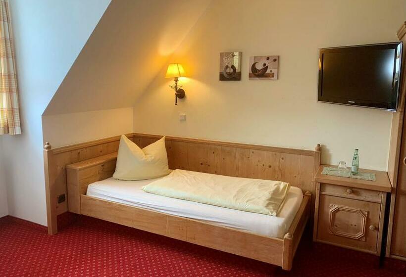 ホテル Gasthof Hartl Zum Unterwirt