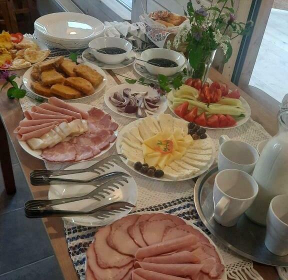 בית מלון כפרי Pensiunea Huda Lui Papară