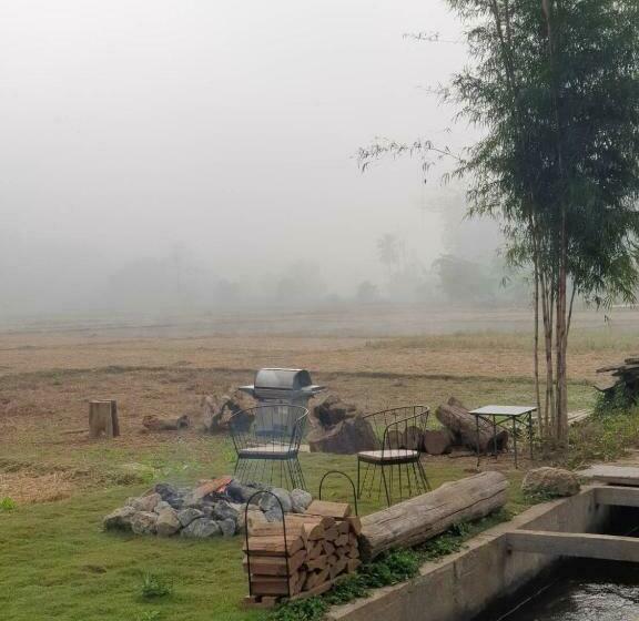 Hotel Sang Poy Cottage