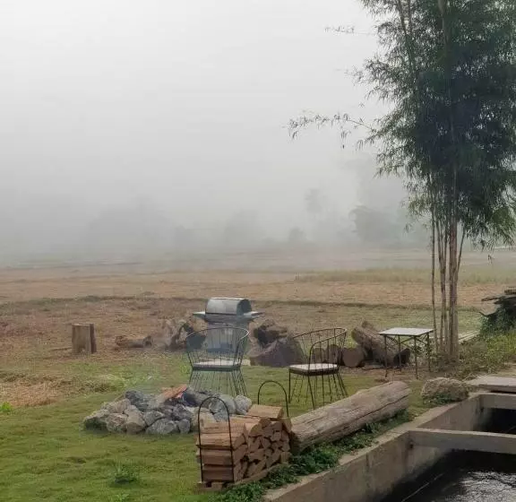 ホテル Sang Poy Cottage