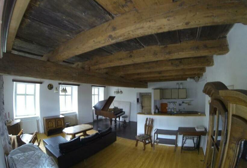 ホテル Statek Křinice