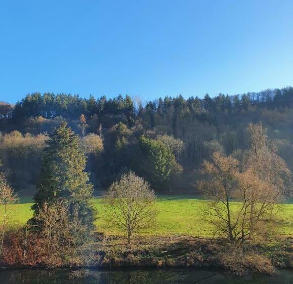 פנסיון Lahnterrassen Geilnau