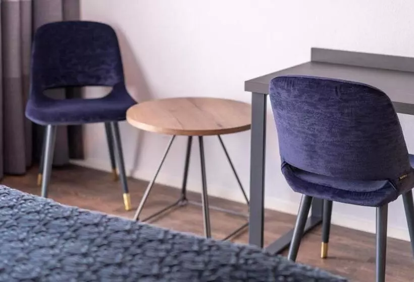 ユースホステル Traunfall