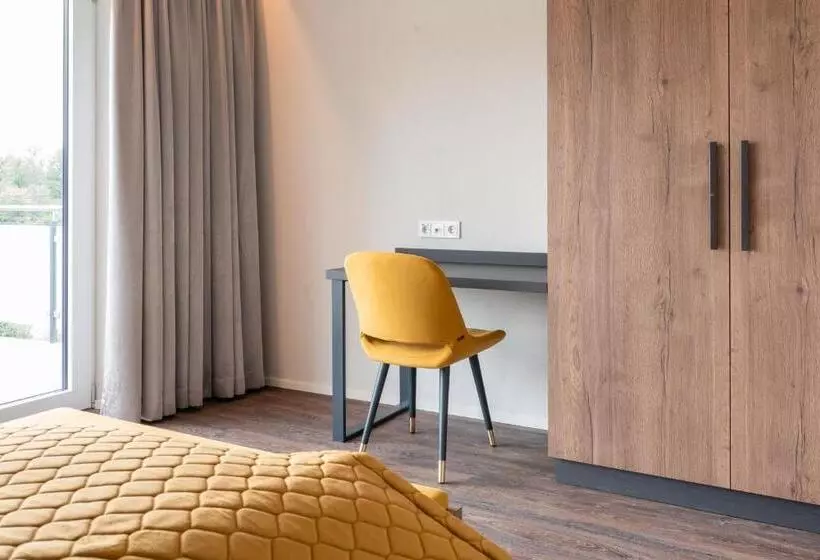 ユースホステル Traunfall