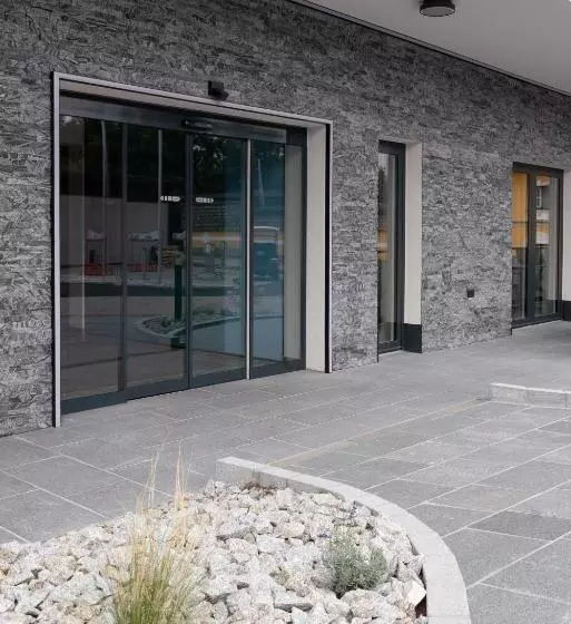 ユースホステル Traunfall