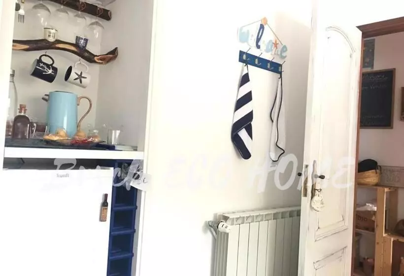 ベッドアンドブレックファースト Beach Eco Home