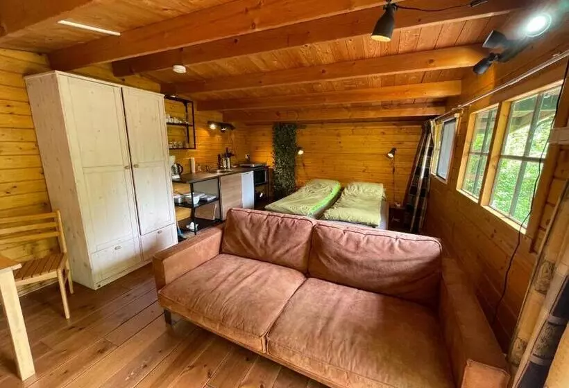 Aamiaismajoitus (B&B) D Alde Pastorije