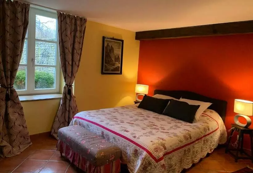 Aamiaismajoitus (B&B) Domaine Les Bachats