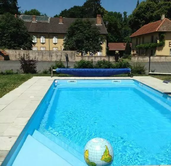 Aamiaismajoitus (B&B) Domaine Les Bachats