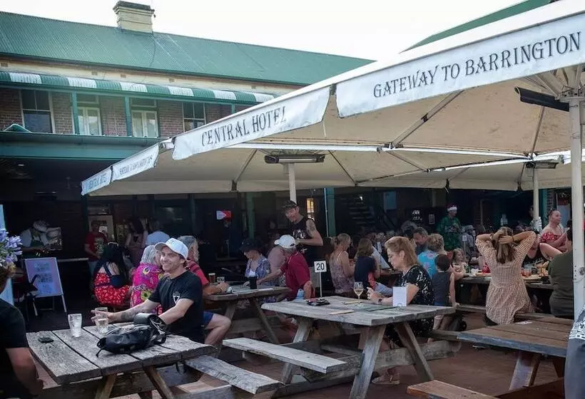 Central Hotel Stroud