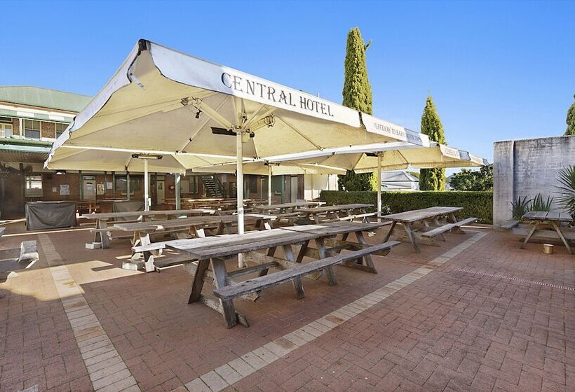 Central Hotel Stroud