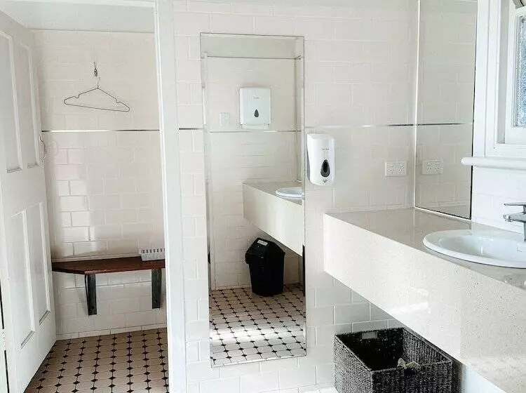 Central Hotel Stroud