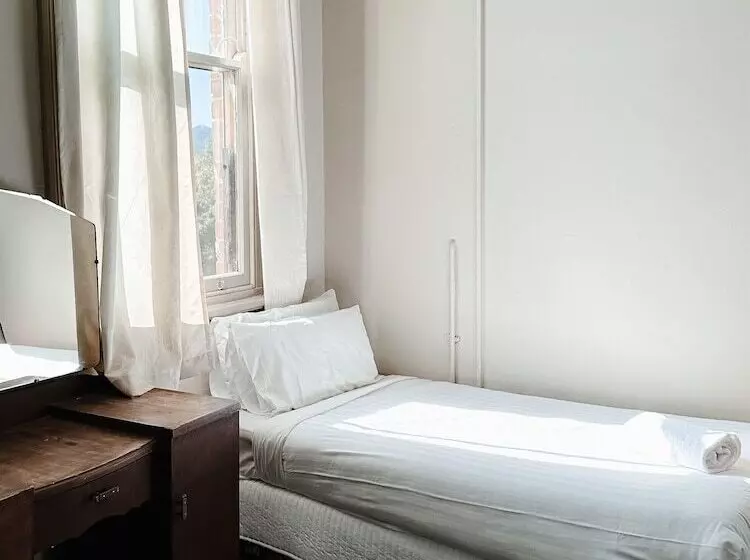 Central Hotel Stroud