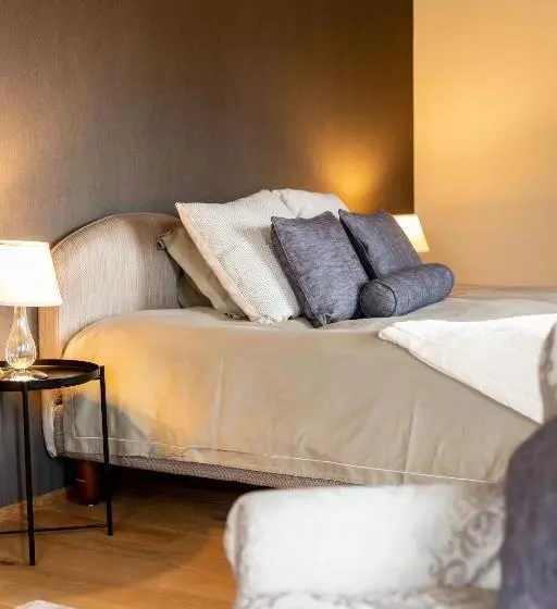 Hotelli De L’ours Preles