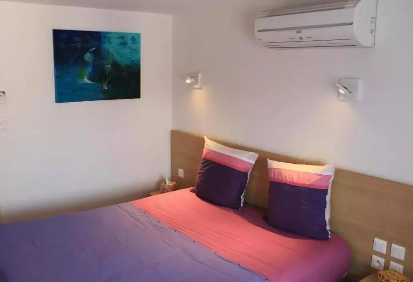 ホテル Hôtel Du Lion D Or