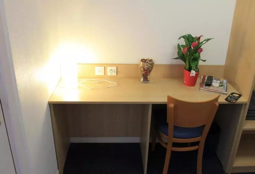 ホテル Hôtel Du Lion D Or