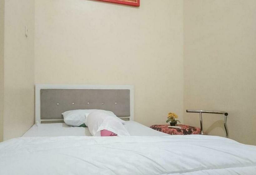 בית מלון כפרי Max`s Kost