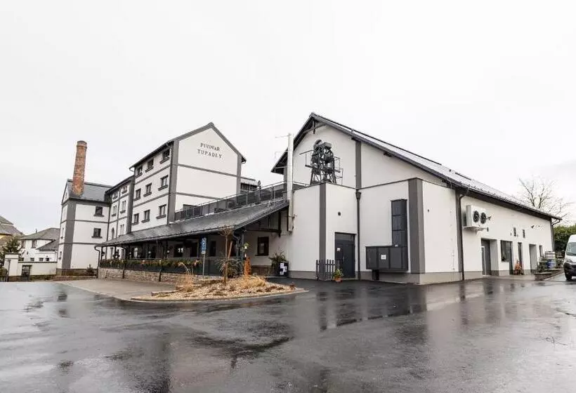 Hotelli Pivovar Tupadly