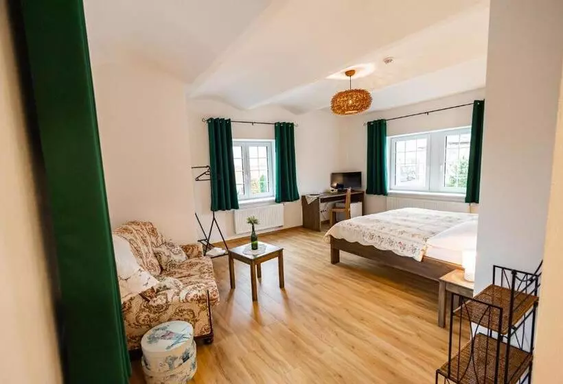 Hotelli Pivovar Tupadly