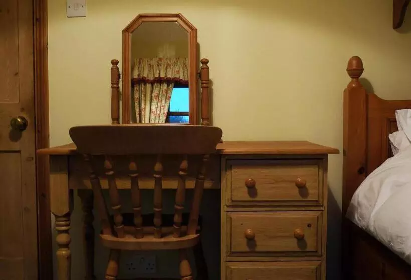 One Pelham Grove Bed & Breakfast