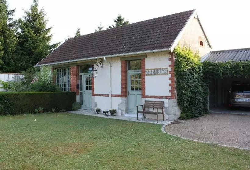 Majatalo Aux Coeurs De L Atelier