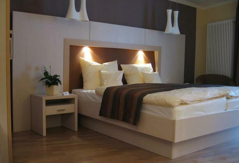 פנסיון Gästehaus Reßler