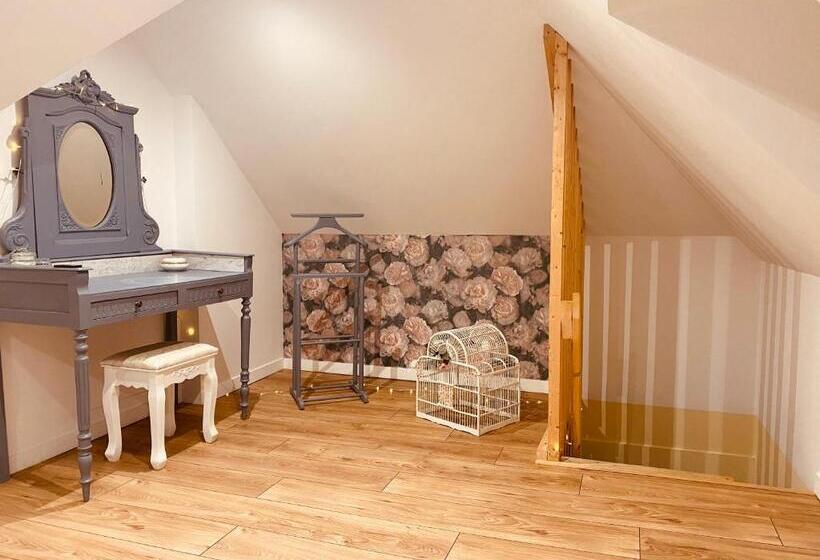 بنسيون La Villa Des Roses   Suite & Spa