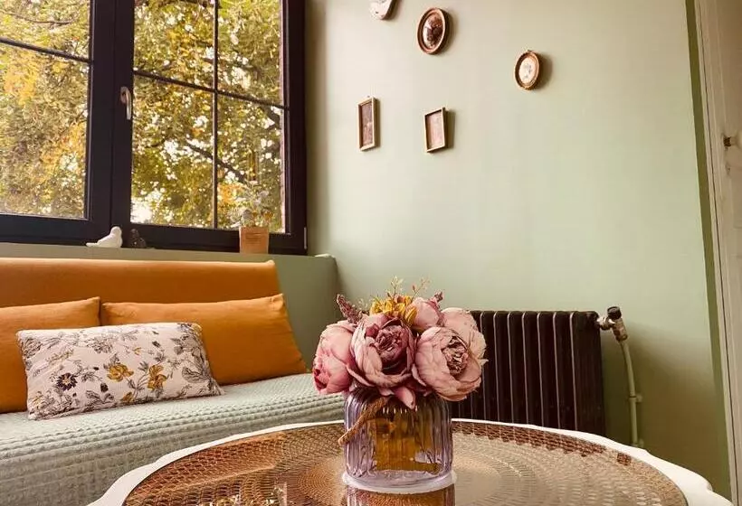 Majatalo La Villa Des Roses   Suite & Spa