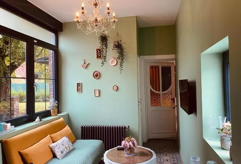 Majatalo La Villa Des Roses   Suite & Spa