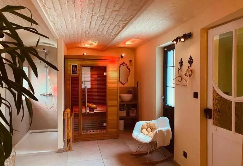 Majatalo La Villa Des Roses   Suite & Spa