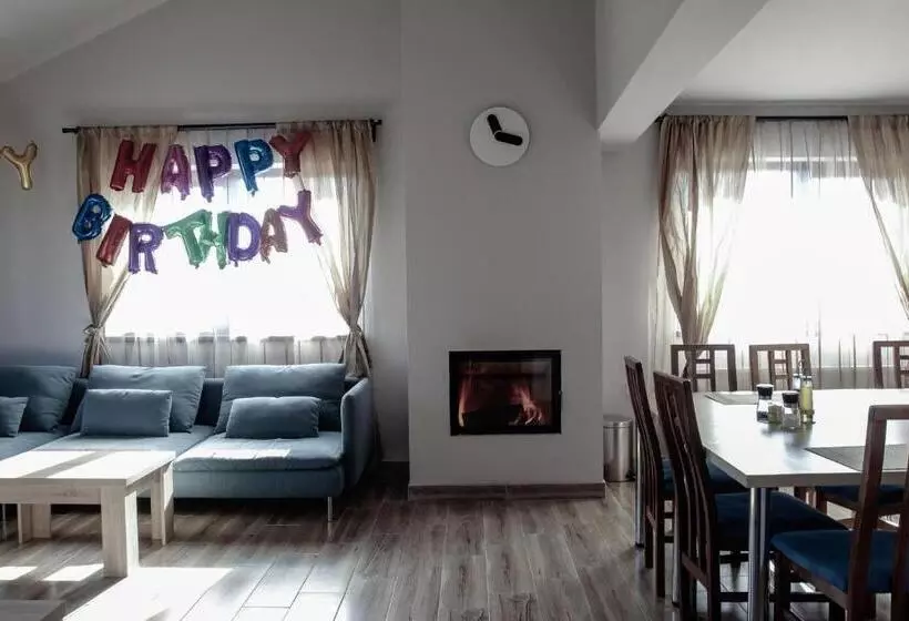 Majatalo Livada De Zmeura