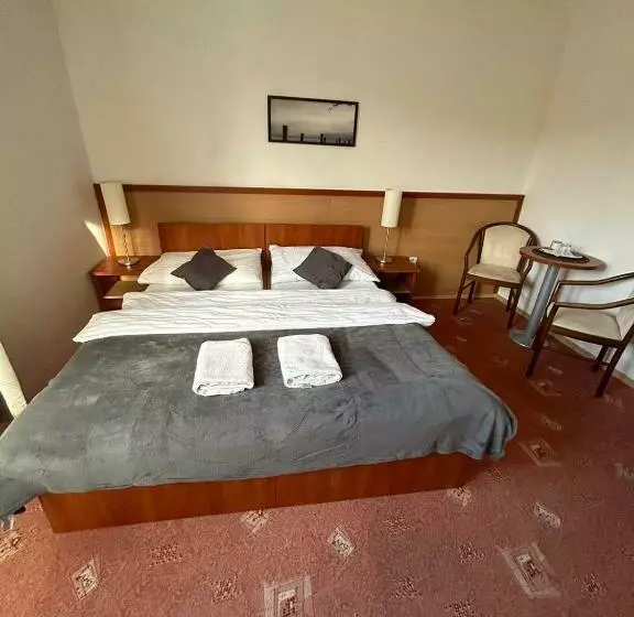 ペンション Penzión živa Bijacovce