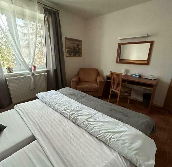 ペンション Penzión živa Bijacovce