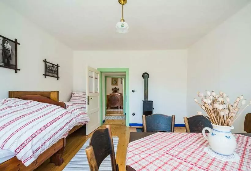 Retkeilymaja Penzion Berdina