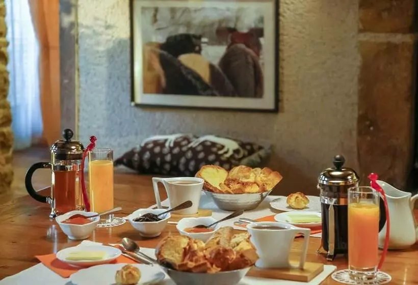 Au Grand Fête, B&b à La Campagne