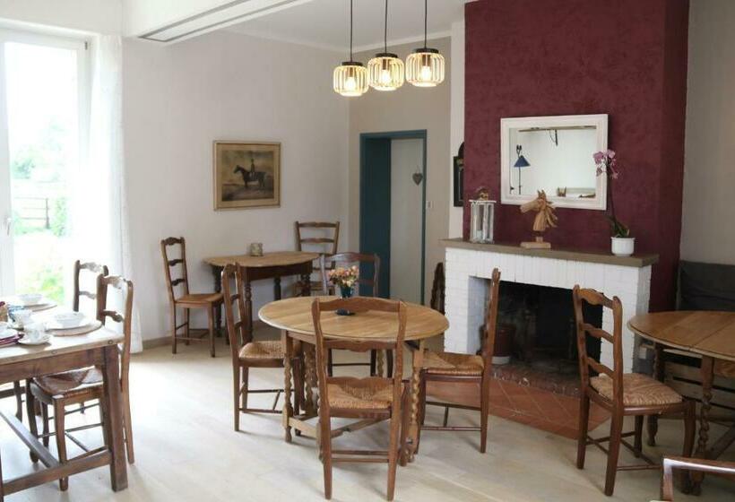 Bed and Breakfast Manoir Du Taillis