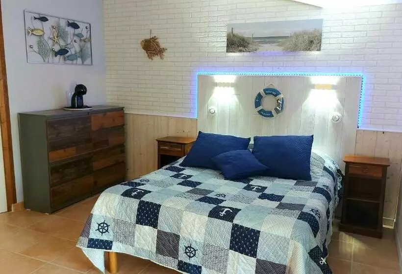 Aamiaismajoitus (B&B) Moulin De Mauzac