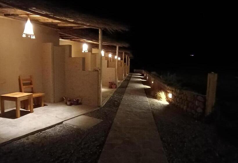 مبيت وإفطار Tiunur Lodge